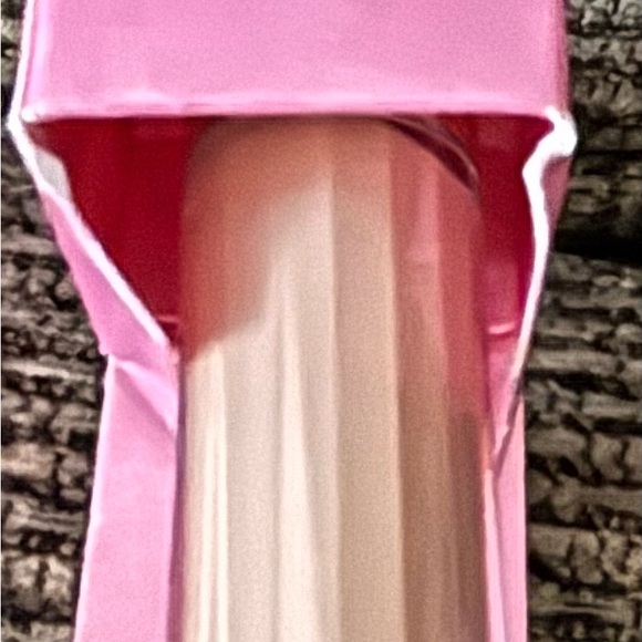 Jeffery Starr Magic Starr Concealer - 15.5 - Picture 3 of 4